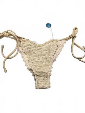 Capittana Trinidad Star Bottom